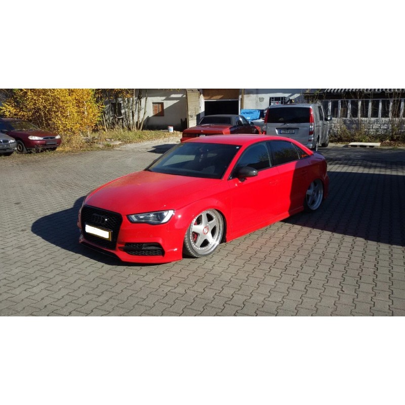 KIT PARAFANGHI ALLARGATI SEDAN +3CM